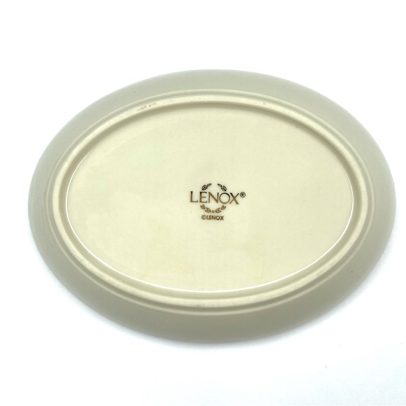 LENOX Set of Two Vanity Dishes - Picture 7 of 9